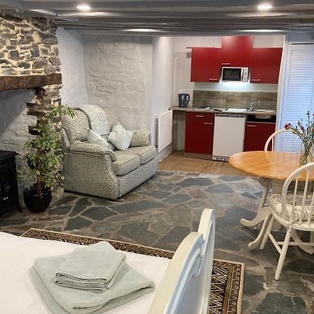 Plymouth Inn Okehampton Ngoại thất bức ảnh