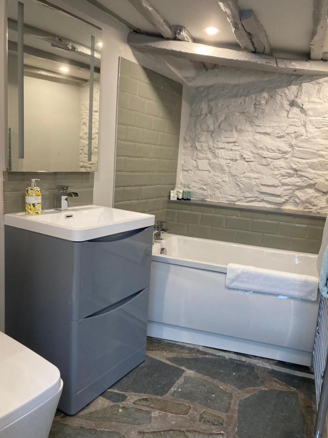 Plymouth Inn Okehampton Ngoại thất bức ảnh