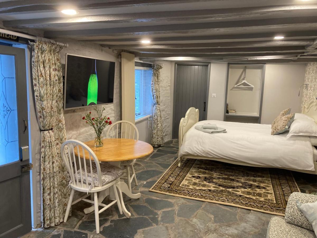 Plymouth Inn Okehampton Ngoại thất bức ảnh